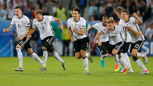 germany-beats-italy-pks-euro.jpg